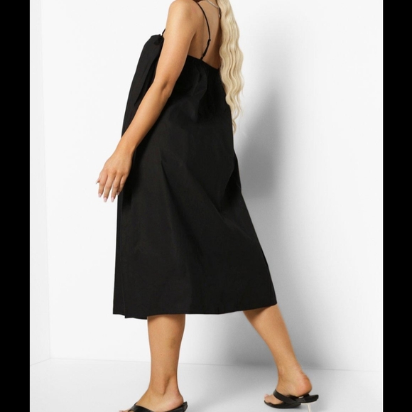 2 Plus size Midi dress - Picture 4 of 8